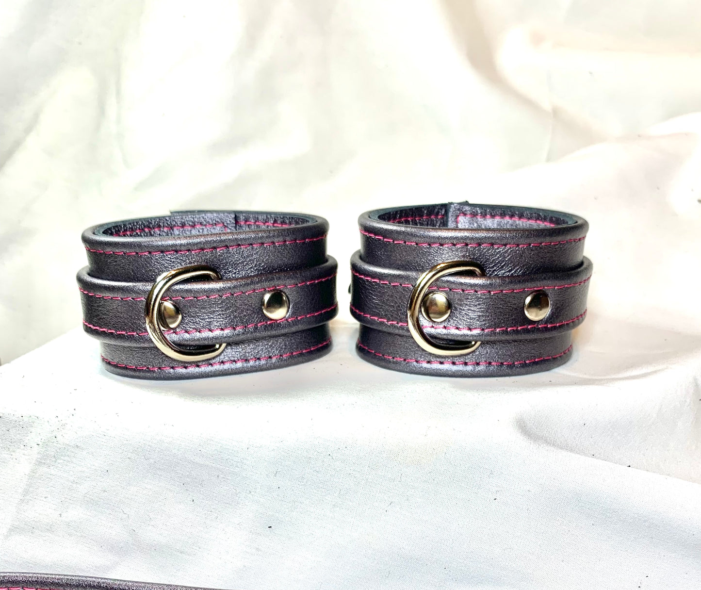Cuffs and Collar Set - Gunmetal Metallic Leather with Hot Pink Stitching