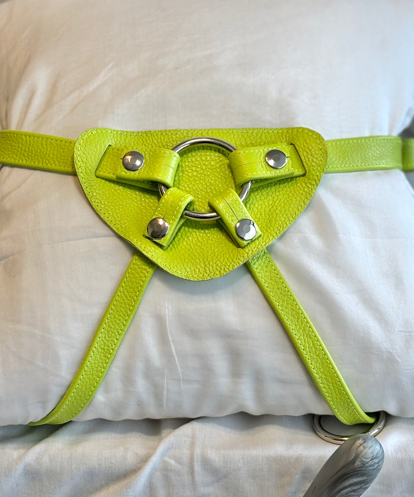Strapon Harness - Acid Green Leather - Size Inclusive
